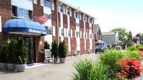 Rodeway Inn Boston Logan International Airport Parking