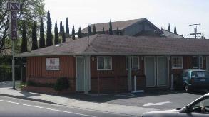 1321 Portola Ave (Studio Inn) Garage
