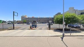 Photo of 126 E 2nd St garage spot, located 3.0 mi away from OH