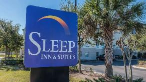Sleep Inn & Suites - 4110 SW 40th Blvd Garage