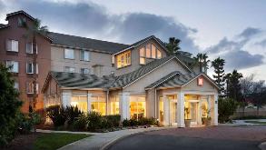 30 Ranch Dr(Hilton Garden Inn ) garage