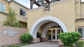 4460 El Camino (Residence Inn) Garage