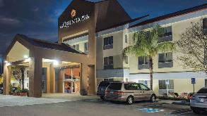 La Quinta Inn & Suites - 6275 Dublin Blvd Garage
