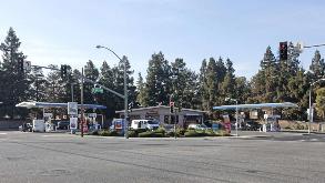 2090 Scott Blvd (Chevron) Parking