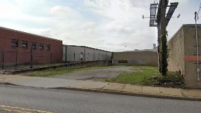 1241 Western Ave Parking