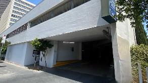 3424 Wilshire Blvd Parking