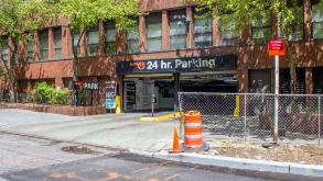 215 E 95th Street Parking