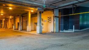 Photo of 601 S Main St. Parking spot, located 0.6 mi away from CA