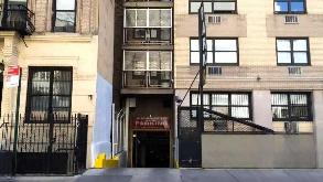 318 E 15th Street Parking