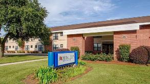 Federal City Inn and Suites Port of New Orleans Cruise Parking 