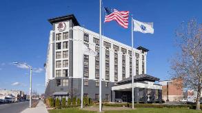 DoubleTree Boston Logan Port of Boston Cruise Parking