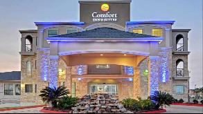 Comfort Inn & Suites Port of Galveston Cruise Parking