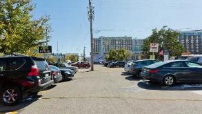 Photo of 720 Park Ave Parking spot, located 4.3 mi away from CO
