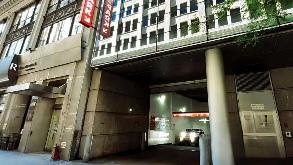 126 West 32nd Street Parking
