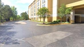 Sleep Inn & Suites_2700 S Perkins Rd Parking