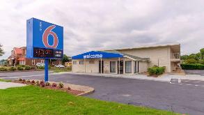 Motel 6 Port of Norfolk Cruise Parking