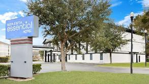 Sonesta Essential Savannah 