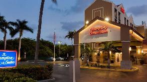 Hampton Inn 2500 Stirling Rd Parking