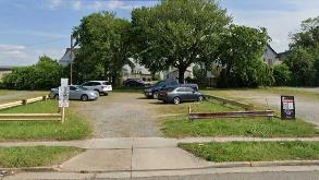 (M) MARTHA PHF Airport Parking