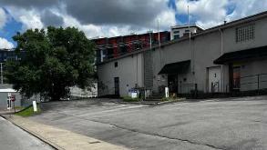 (M) AXE LOT BNA Airport Parking