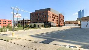 Photo of 115 W Nueva St Parking spot, located 3.0 mi away from TX
