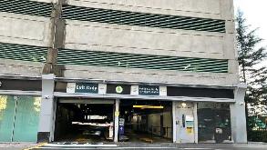 50 River Dr. S - Garage