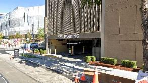 (M) 555 CAPITOL MALL