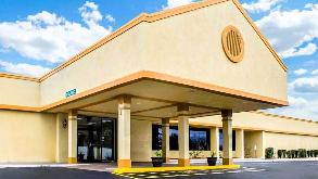 Quality Inn University Area - 204 US-231 N Parking