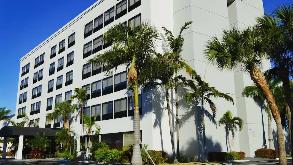 Flamingo FLL Airport Parking