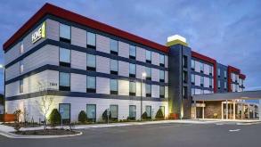 Home2 Suites by Hilton Blacksburg _ 1321 Rugby Ln Parking