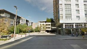 10710 NE 10th St Parking