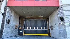 400 S Jackson St Parking