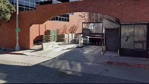 3110 Main St Parking