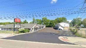 3940 Southwestern Blvd - Red Carpet Inn Orchard Park