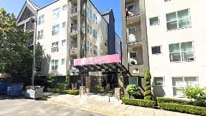 Ellington at Bellevue - 11200 NE 11th St Parking