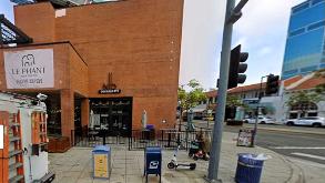 10921 Wilshire Blvd Parking