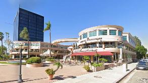 16101 Ventura Blvd Parking - Encino Place