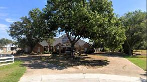 10400 Calvery Ct Parking