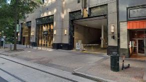 121 W Trade St - Charlotte Parking - Garage