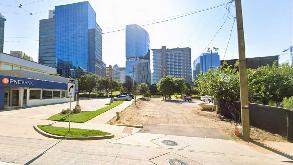 1800 Payne St - Parking (Lot 82)