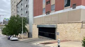 505 Ash St. (810 Red River St.) - Hotel Indigo Holiday Inn Express Garage