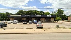 1720 S Cooper St Parking