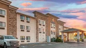 Photo of 3910 Outlook Blvd. (Comfort Inn & Suites - Pueblo) Parking spot, located 5.2 mi away from CO