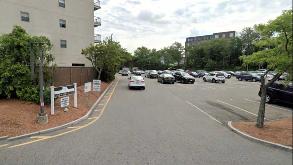 133 Commander Shea Blvd Parking