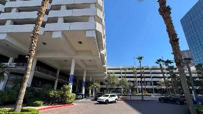 (PA) THE STRAT - SURFACE LOT