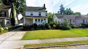 123 Nassau Avenue Parking