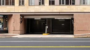 1313 Washington St Parking