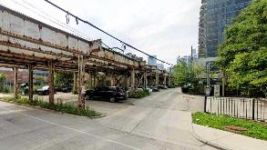 West Oak Street Parking