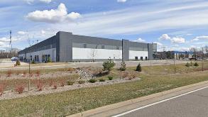 9525 E River Rd Parking