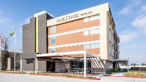 Home2 Suites by Hilton IAH Airport Parking